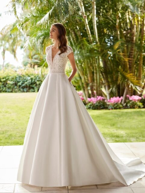 Rosa Clará Princesse trouwjurk Hosni klein